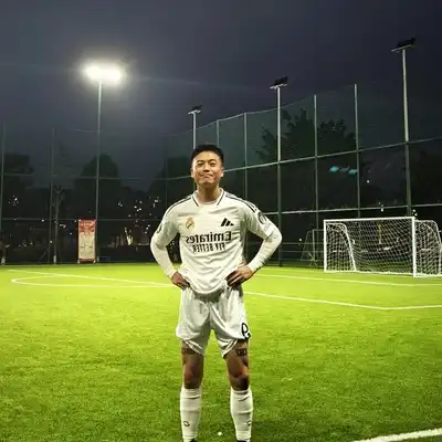 朱明诚